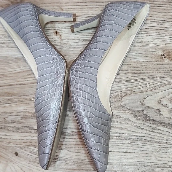 Nine West Womens Gwendle Pointed Toe Grey Pump Croc Embosed Closed Toe Shoes - Picture 6 of 14